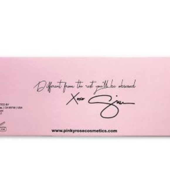 ♡ 3 / $25 Obsessed Eyeshadow Palette PINKY ROSE COSMETICS - Picture 3 of 8